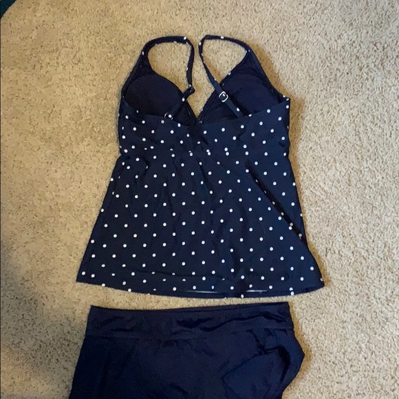 Two piece bathing suit - Picture 2 of 5